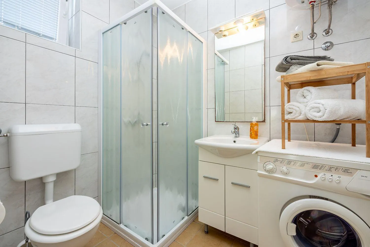 Cozy Apartment Nur 350 Meter Zum Sandstrand Mit Privater Terrasse Und Mediterranem Garten Crikvenica