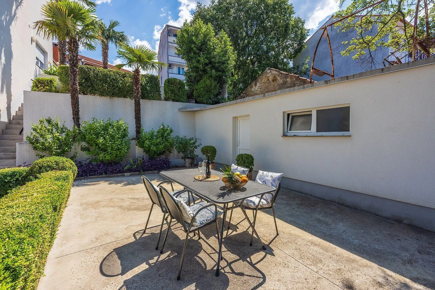 Cozy Apartment Nur 350 Meter Zum Sandstrand Mit Privater Terrasse Und Mediterranem Garten Crikvenica Croatia